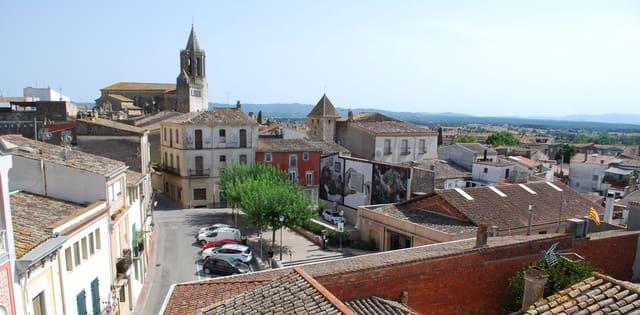 3 bedroom Apartment for sale in Cassà de la Selva - € 225,000 (Ref: 10011512)