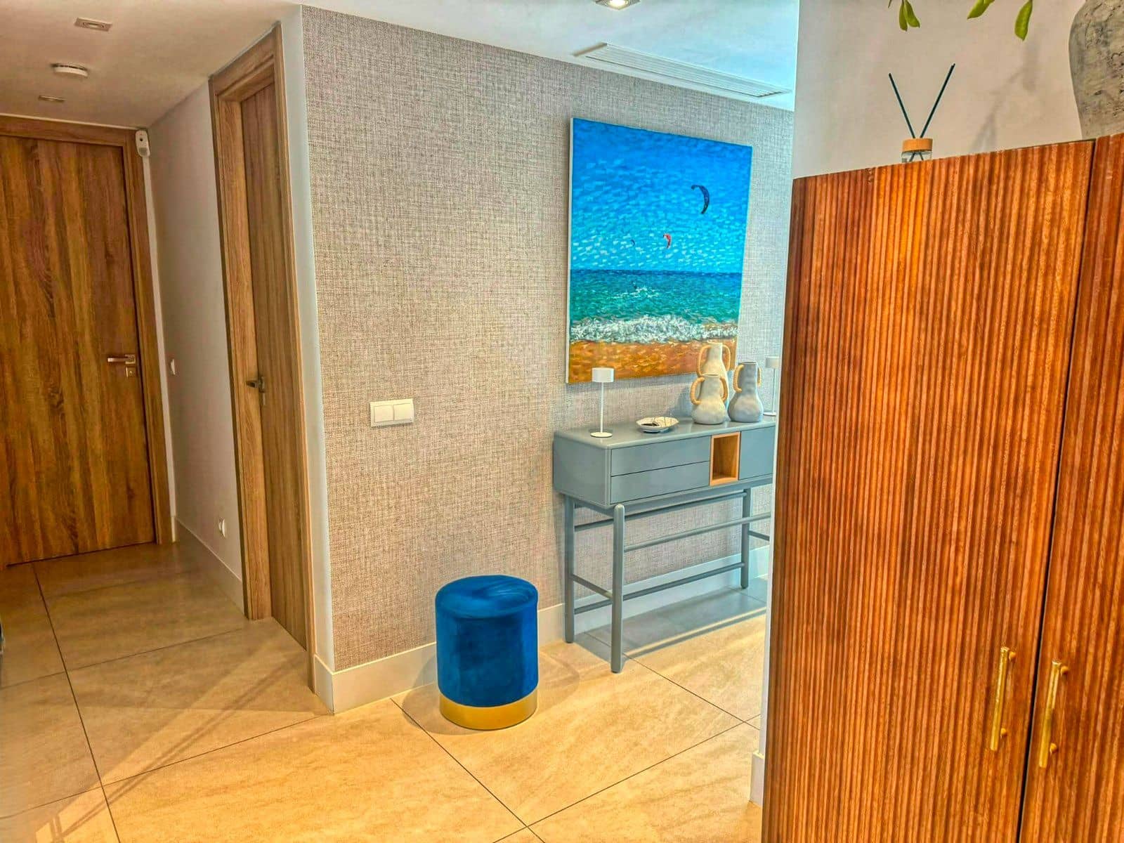 3 chambre Villa/Maison Mitoyenne à vendre à San Roque avec piscine garage - 659 000 € (Ref: 10011513)