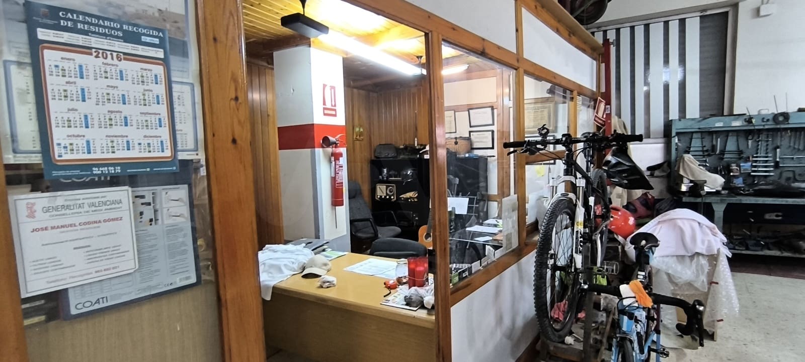 Commercial for sale in Crevillente / Crevillent - € 125,000 (Ref: 10011514)