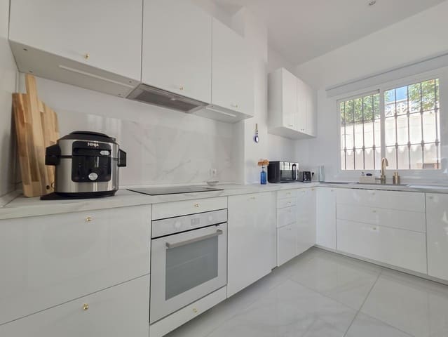 4 Zimmer Reihenhaus zu verkaufen in Rincón de la Victoria mit Pool Garage - 520.000 € (Ref: 10012573)