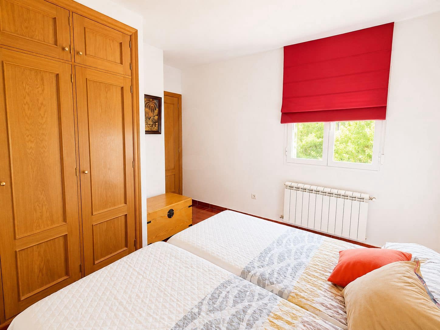 3 sypialnia Dom szeregowy na sprzedaż w Herradon de Pinares z garażem - 230 000 € (Ref: 10012574)