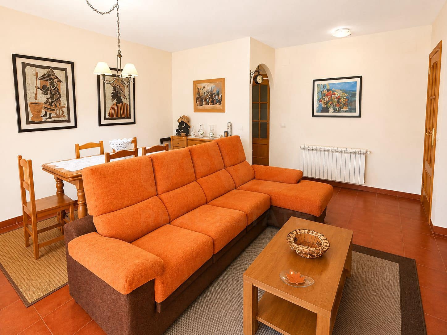 3 sypialnia Dom szeregowy na sprzedaż w Herradon de Pinares z garażem - 230 000 € (Ref: 10012574)