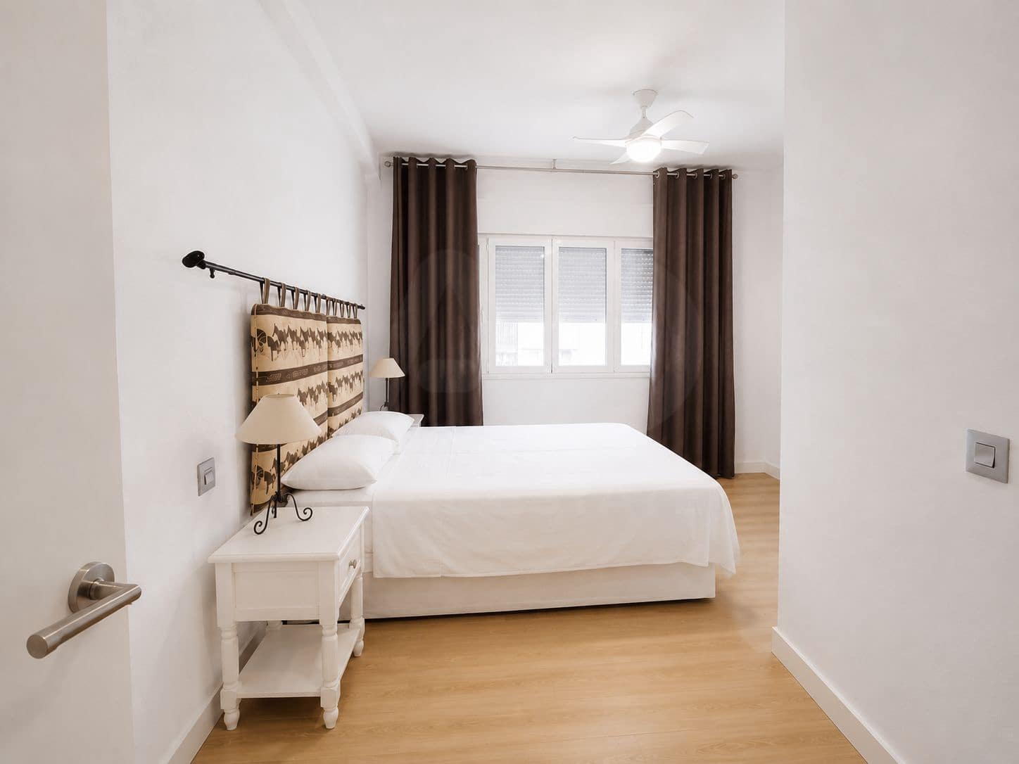 3 bedroom Apartment for sale in Estepona - € 832,000 (Ref: 10012740)