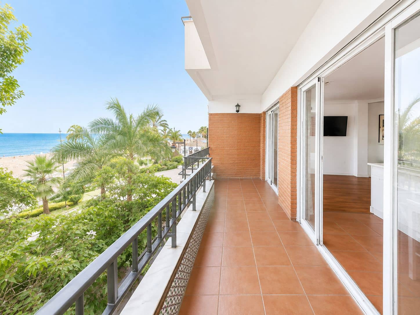 3 sypialnia Apartament na sprzedaż w Estepona - 832 000 € (Ref: 10012740)