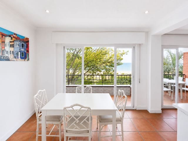 3 soverom Leilighet til salgs i Puerto de Estepona, Estepona - € 832 000 (Ref: 10012740)