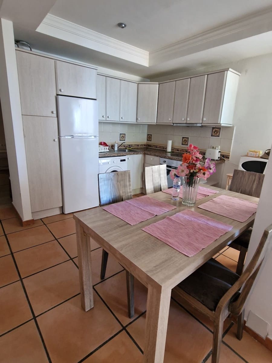 3 sypialnia Apartament na sprzedaż w Estepona - 832 000 € (Ref: 10012740)