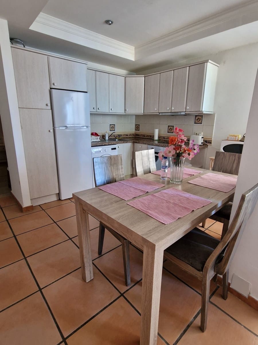 3 sypialnia Apartament na sprzedaż w Estepona - 832 000 € (Ref: 10012740)