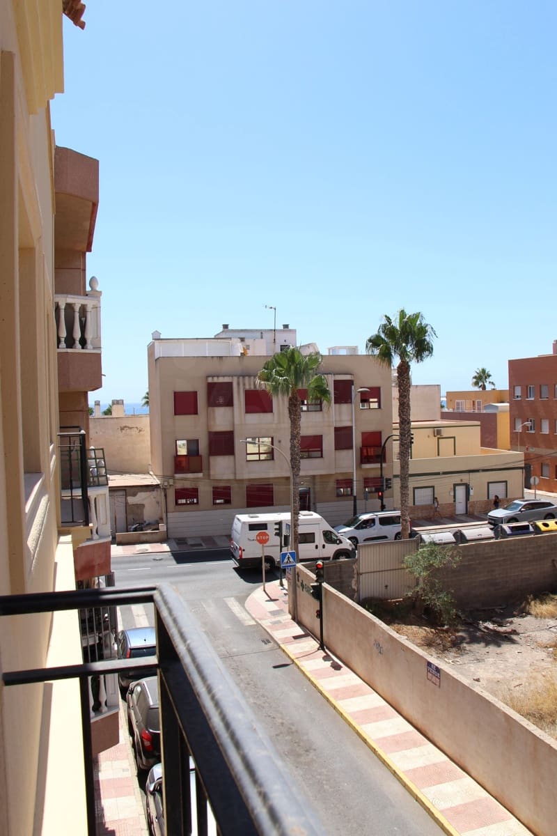 2 chambre Appartement à vendre à Roquetas de Mar - 129 900 € (Ref: 10012741)