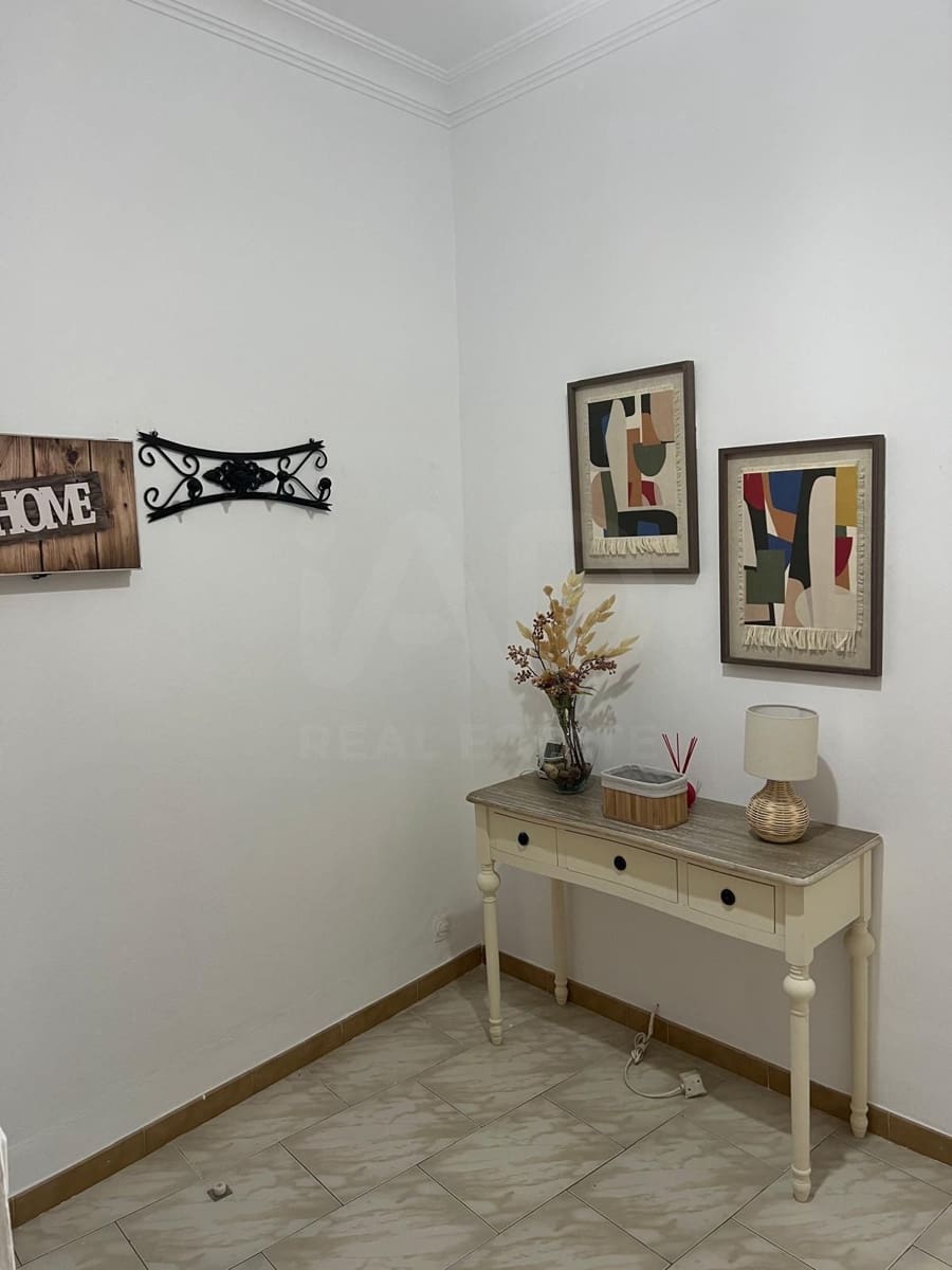 Townhouse for sale in Osuna with garage - € 295,000 (Ref: 10012742)