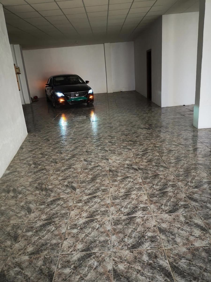Townhouse for sale in Osuna with garage - € 295,000 (Ref: 10012742)