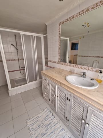 1 bedroom Townhouse for sale in Centro, Estepona - € 310,000 (Ref: 10012743)