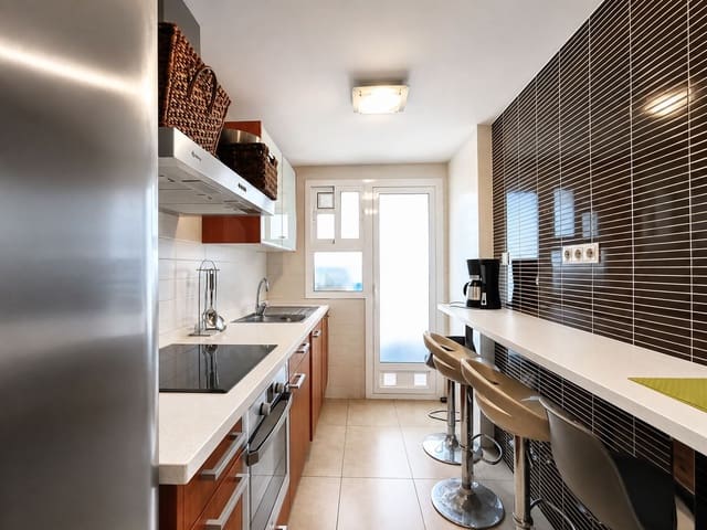 2 soverom Leilighet til leie i Playa de San Juan, Alicante by med svømmebasseng garasje - € 1 300 (Ref: 10012746)