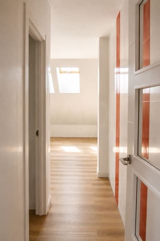 4 bedroom Apartment for sale in Roquetas de Mar with garage - € 305,000 (Ref: 10012750)