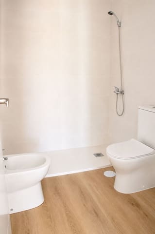 2 bedroom Apartment for sale in Roquetas de Mar with garage - € 144,000 (Ref: 10012751)