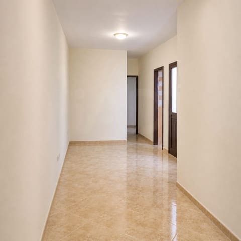 5 bedroom Terraced Villa for sale in San Cristóbal de La Laguna - € 270,000 (Ref: 10012753)