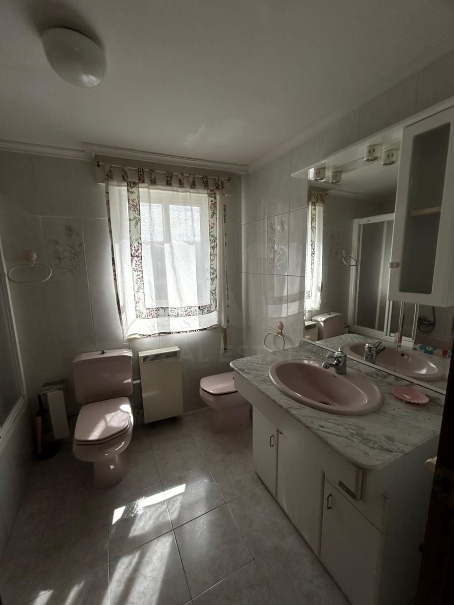 3 camera da letto Casa in vendita in Astorga con garage - 130.000 € (Rif: 10012756)