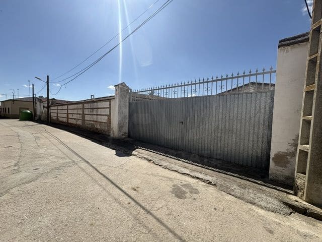 1 chambre Villa/Maison à vendre à Palaciosrubios - 98 000 € (Ref: 10012759)