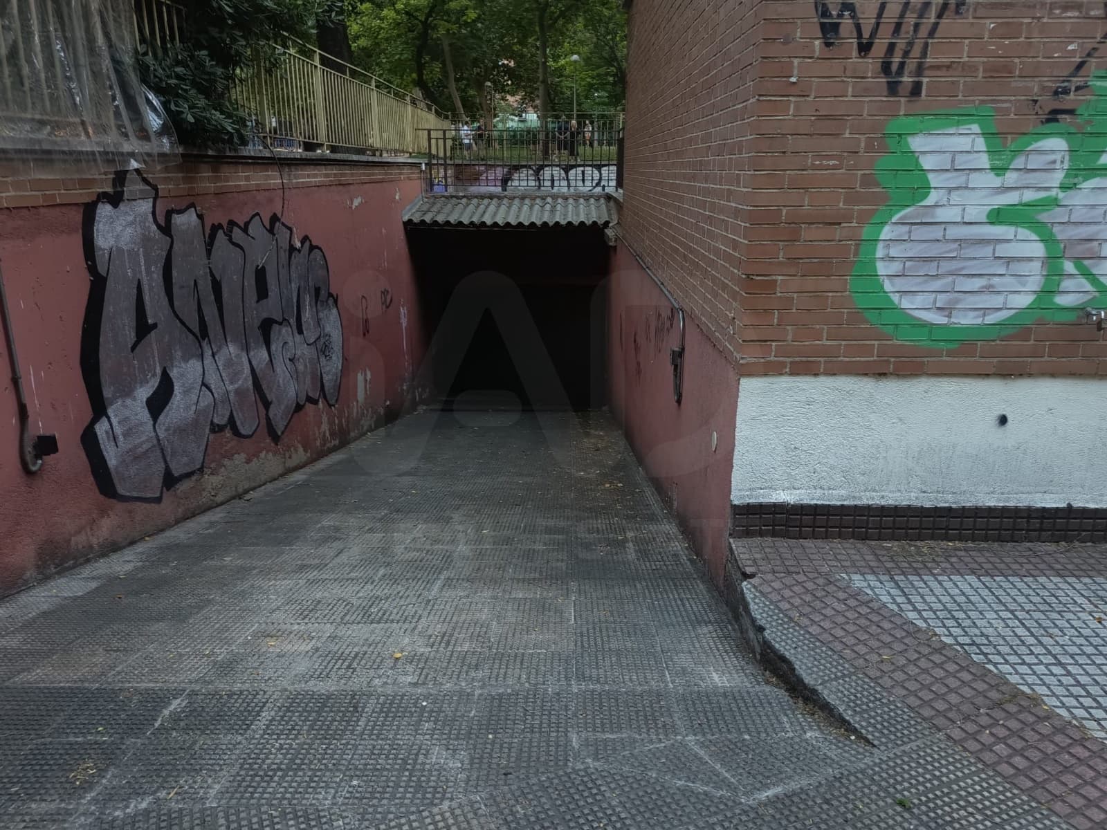 Garage à vendre à Madrid ville - 22 694 € (Ref: 10014964)