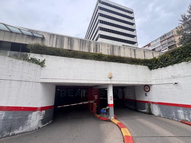 Garaje en Estrella, Madrid ciudad en venta - 48.630 € (Ref: 10014965)