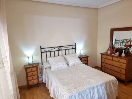 4 quarto Apartamento para venda em Albatera com piscina garagem - 135 000 € (Ref: 10014966)