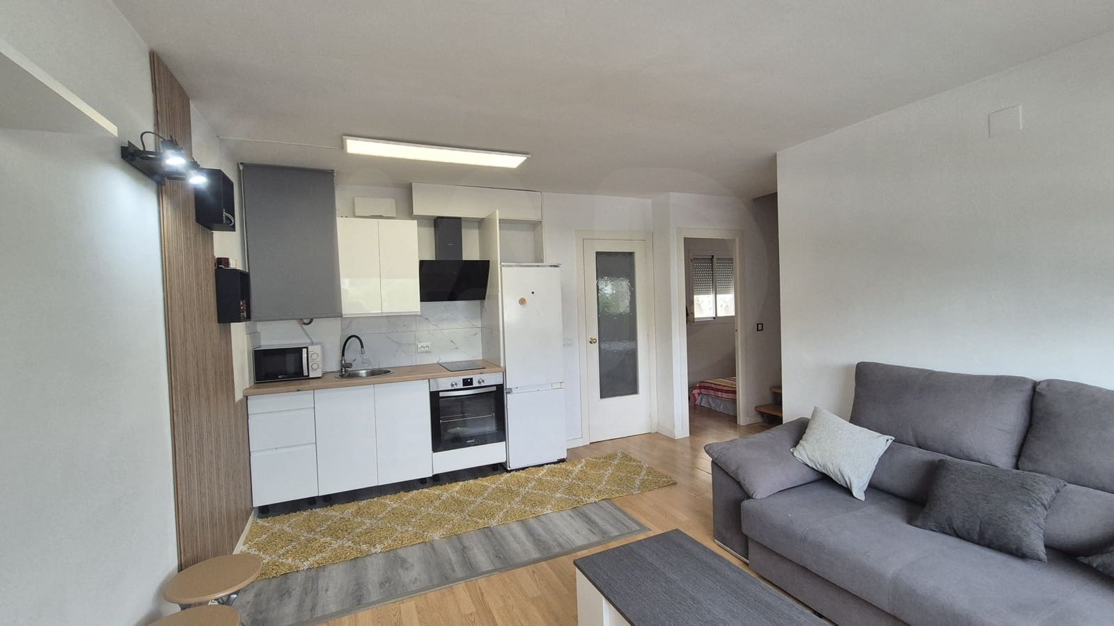2 bedroom Apartment for sale in El Vendrell with pool garage - € 196,000 (Ref: 10014973)