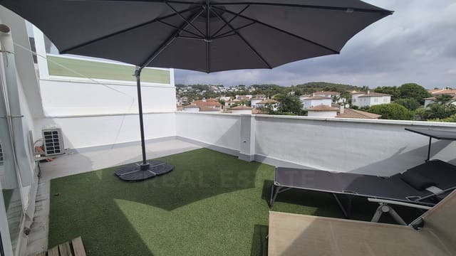 2 bedroom Apartment for sale in El Vendrell with pool garage - € 196,000 (Ref: 10014973)