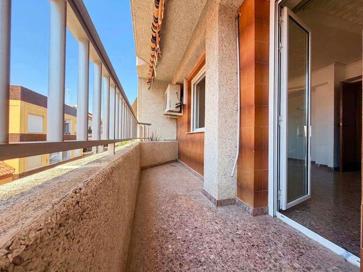 3 bedroom Apartment for sale in Bellreguard - € 151,000 (Ref: 10014974)