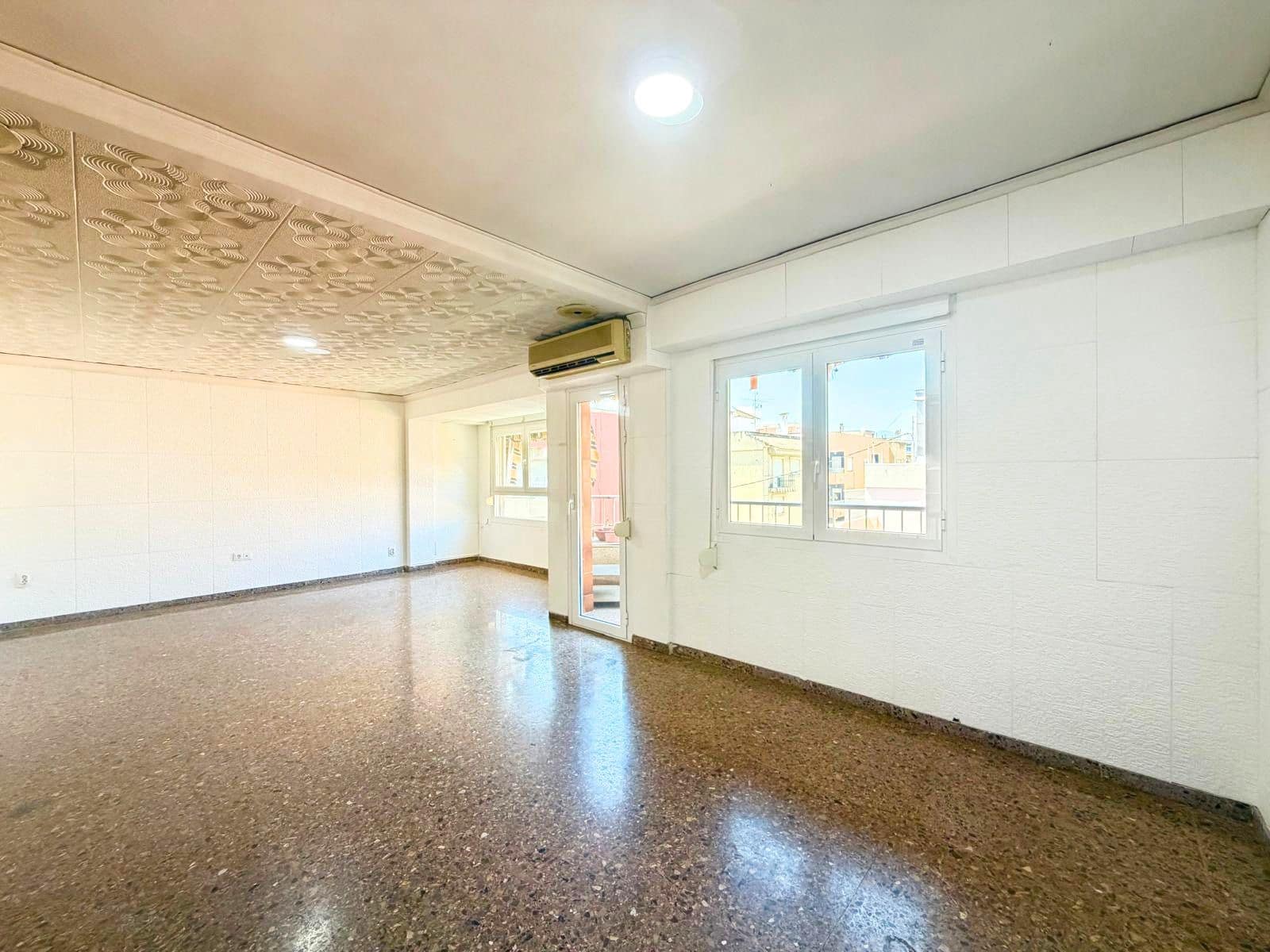 3 bedroom Apartment for sale in Bellreguard - € 151,000 (Ref: 10014974)
