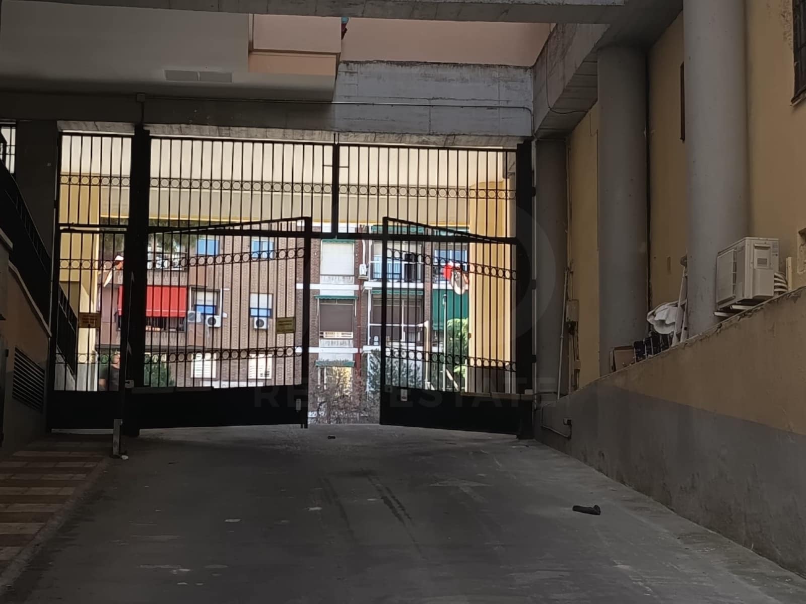 Garaje en Madrid ciudad en venta - 36.500 € (Ref: 10014975)