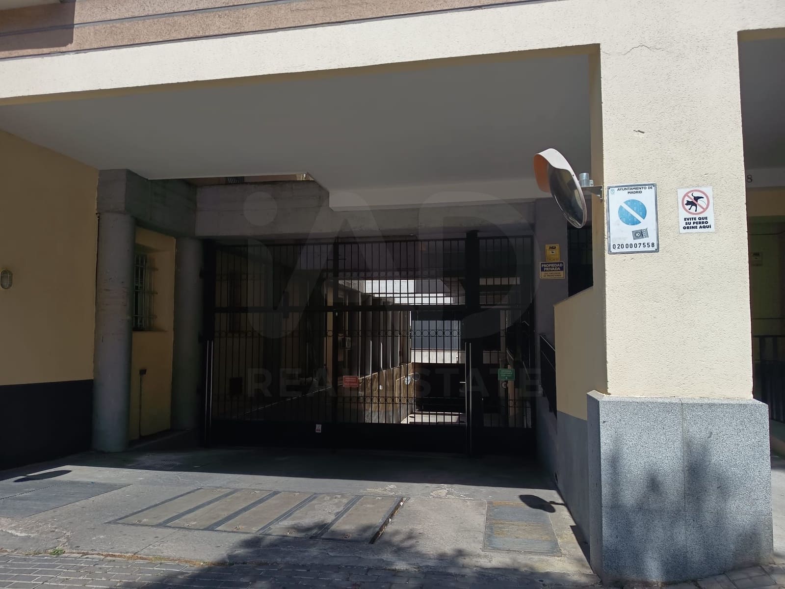 Garaje en Madrid ciudad en venta - 36.500 € (Ref: 10014975)