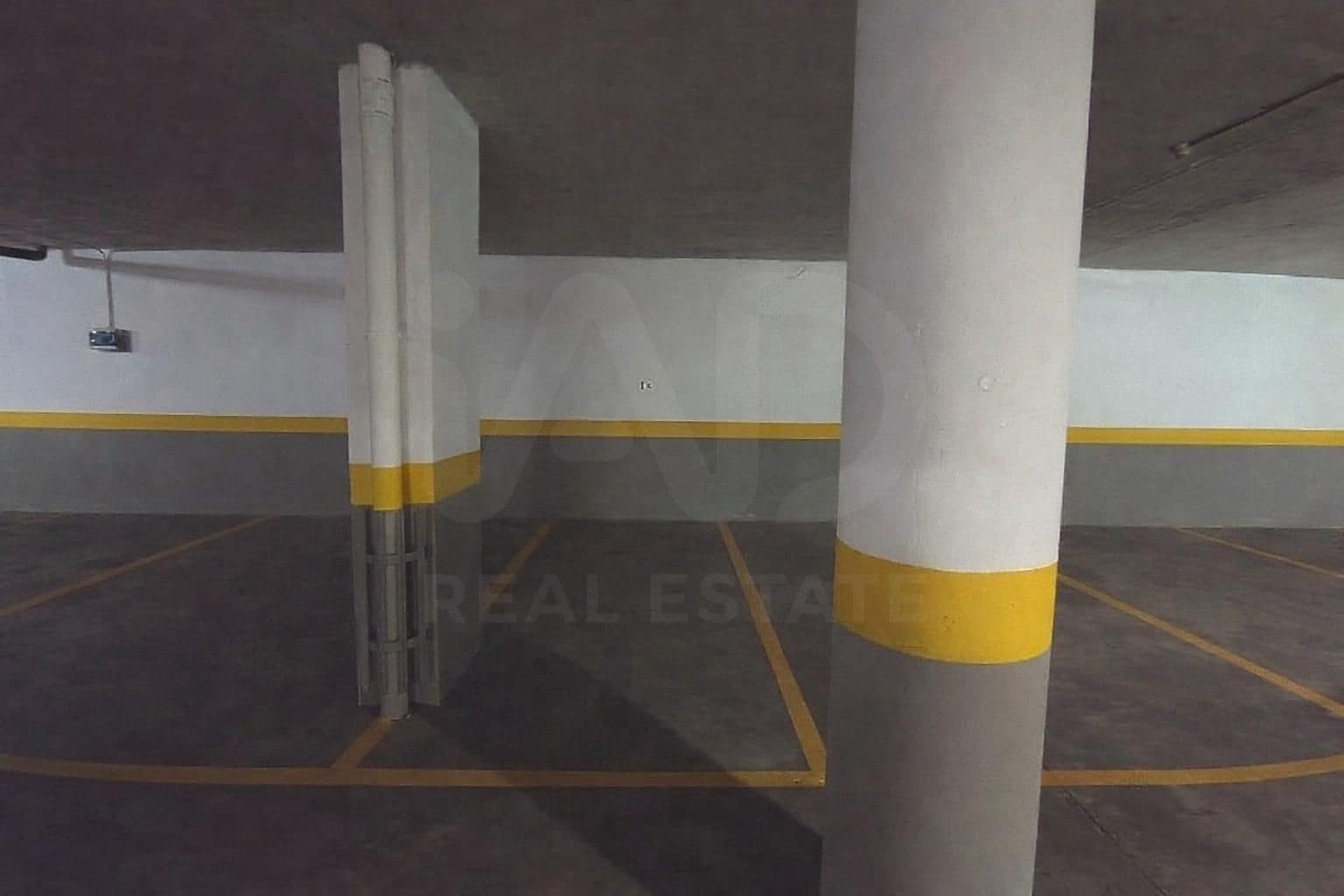 Garage for sale in Madrid city - € 12,452 (Ref: 10014976)