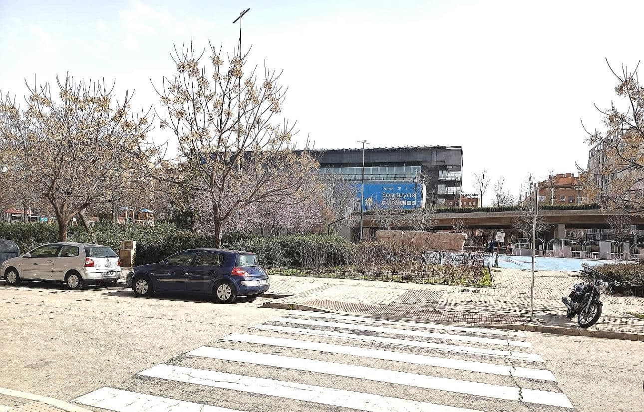 Garage for sale in Madrid city - € 12,452 (Ref: 10014976)