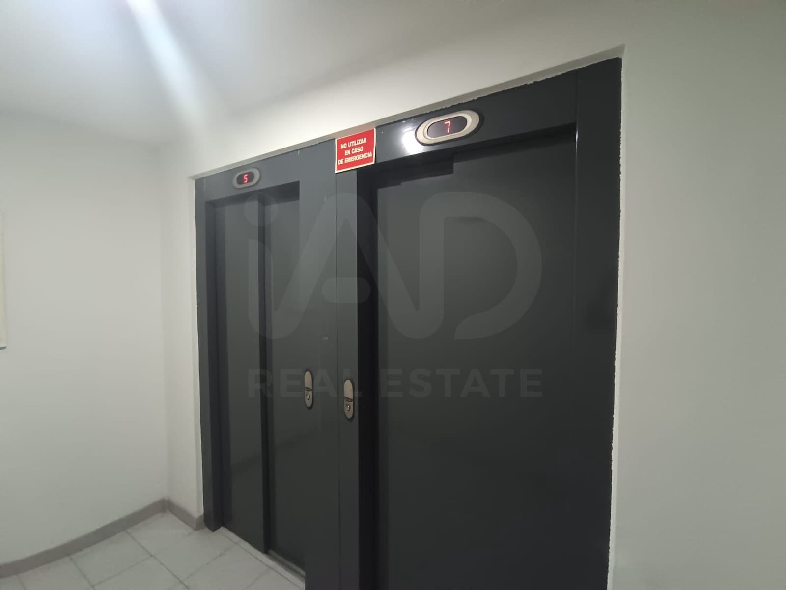 Garaje en Madrid ciudad en venta - 14.315 € (Ref: 10014977)