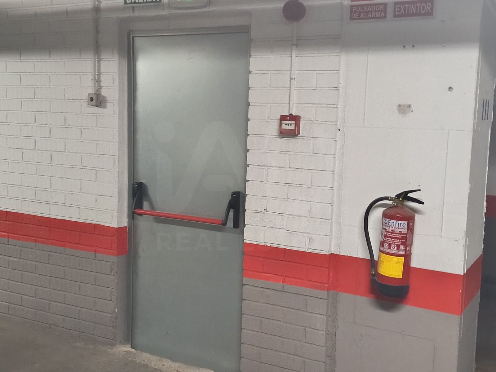 Garaje en Madrid ciudad en venta - 14.315 € (Ref: 10014977)