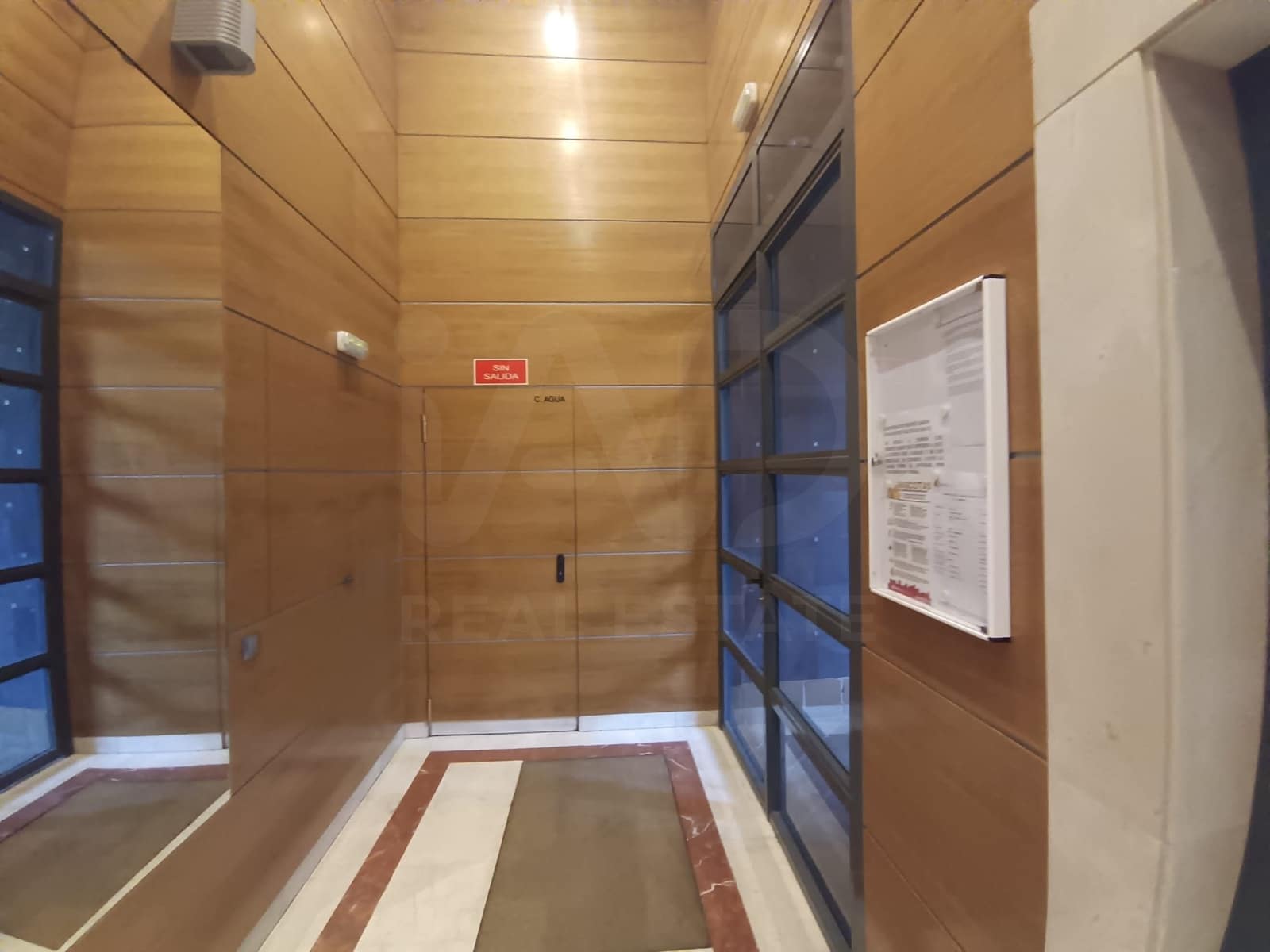 Garaje en Madrid ciudad en venta - 14.315 € (Ref: 10014977)