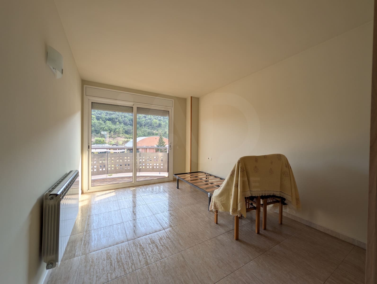 Adosado de 3 habitaciones en Puig-reig en venta con garaje - 329.000 € (Ref: 10015632)
