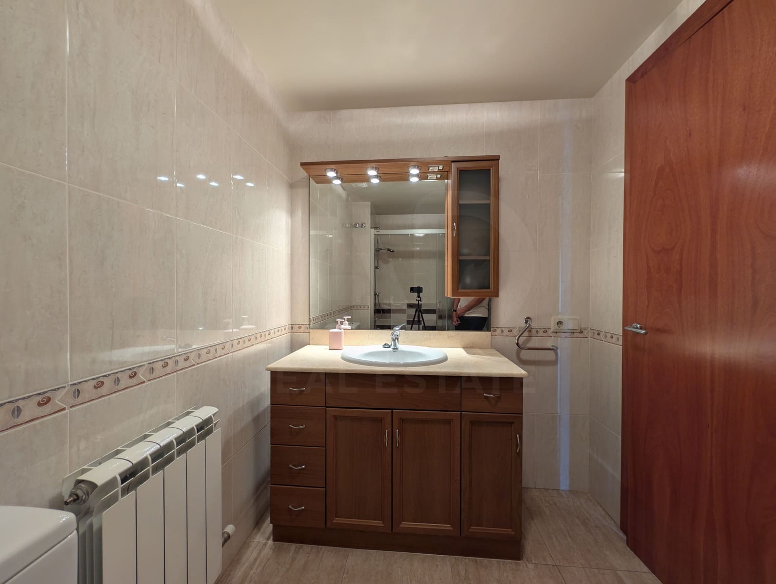 Adosado de 3 habitaciones en Puig-reig en venta con garaje - 329.000 € (Ref: 10015632)