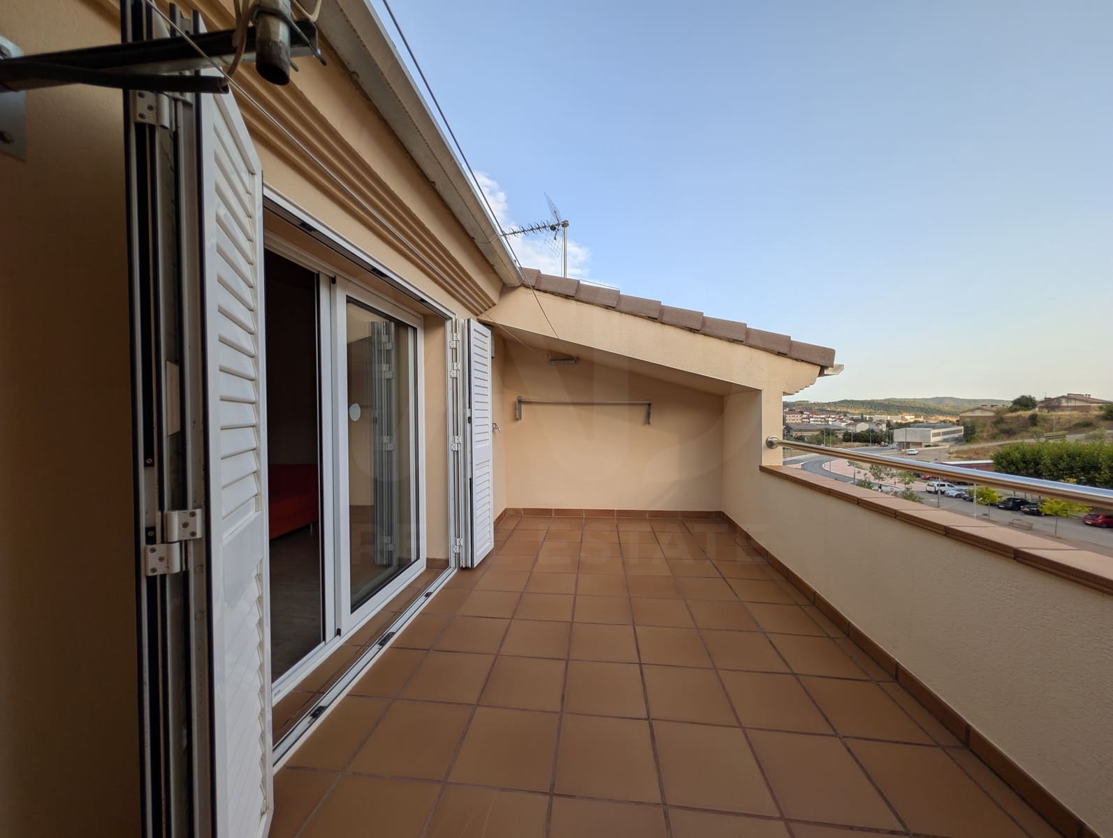 Adosado de 3 habitaciones en Puig-reig en venta con garaje - 329.000 € (Ref: 10015632)