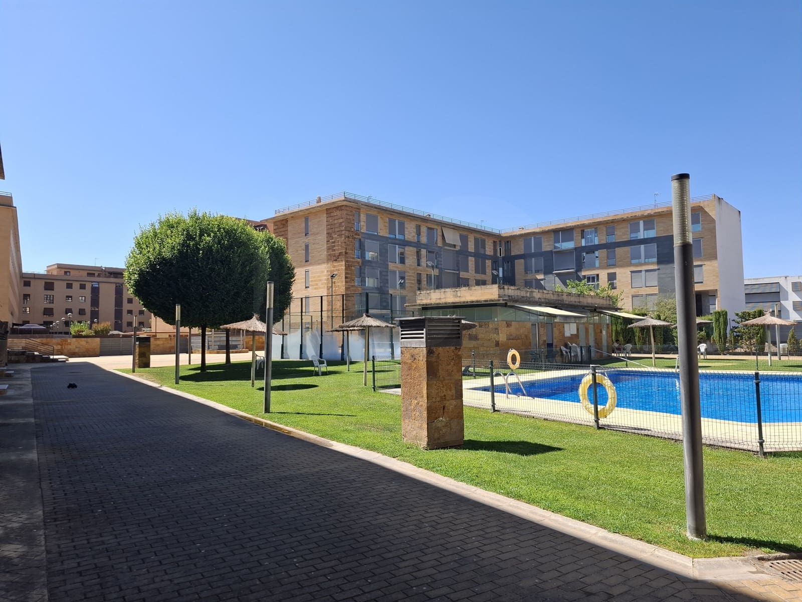 3 sovrum Lägenhet att hyra i Talavera de la Reina med pool garage - 900 € (Ref: 10016681)