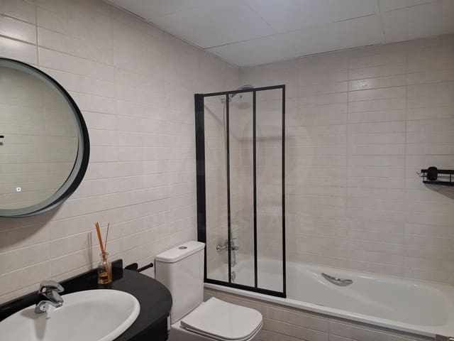3 soveværelse Lejlighed til leje i Talavera de la Reina med swimmingpool garage - € 900 (Ref: 10016681)