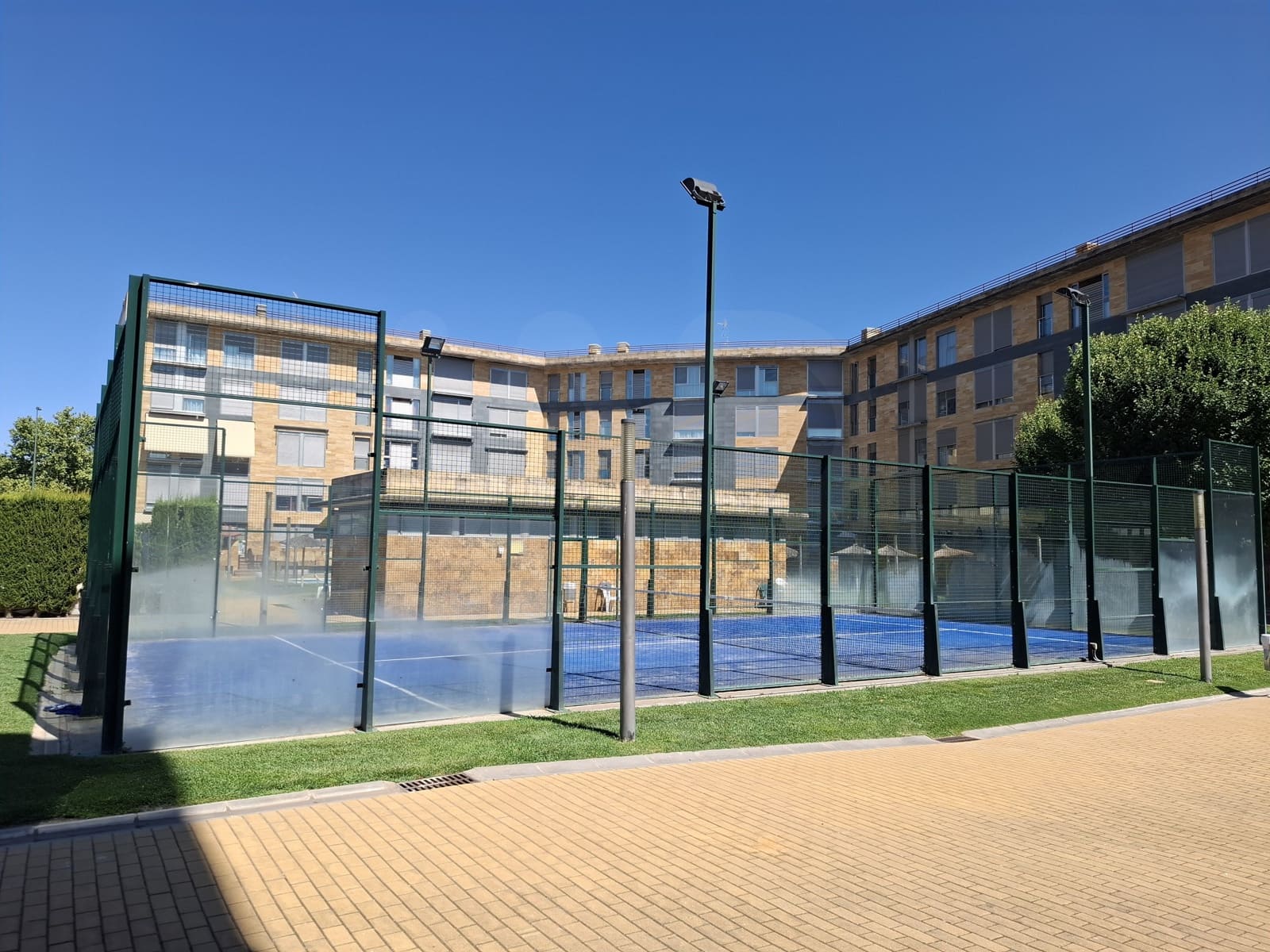 3 sovrum Lägenhet att hyra i Talavera de la Reina med pool garage - 900 € (Ref: 10016681)