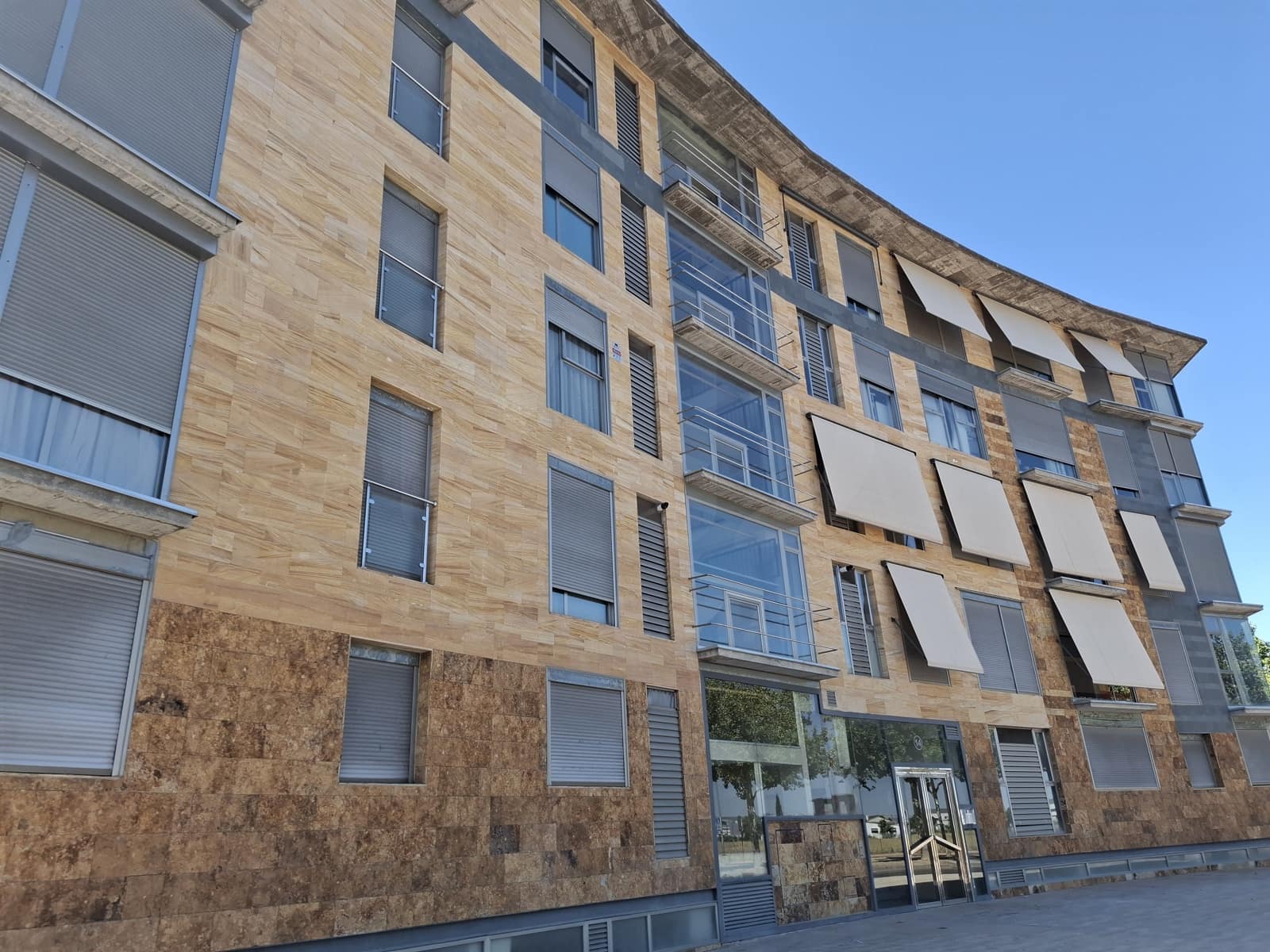 3 sovrum Lägenhet att hyra i Talavera de la Reina med pool garage - 900 € (Ref: 10016681)