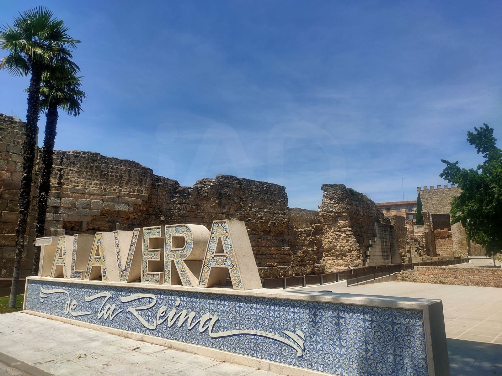 3 sovrum Lägenhet att hyra i Talavera de la Reina med pool garage - 900 € (Ref: 10016681)