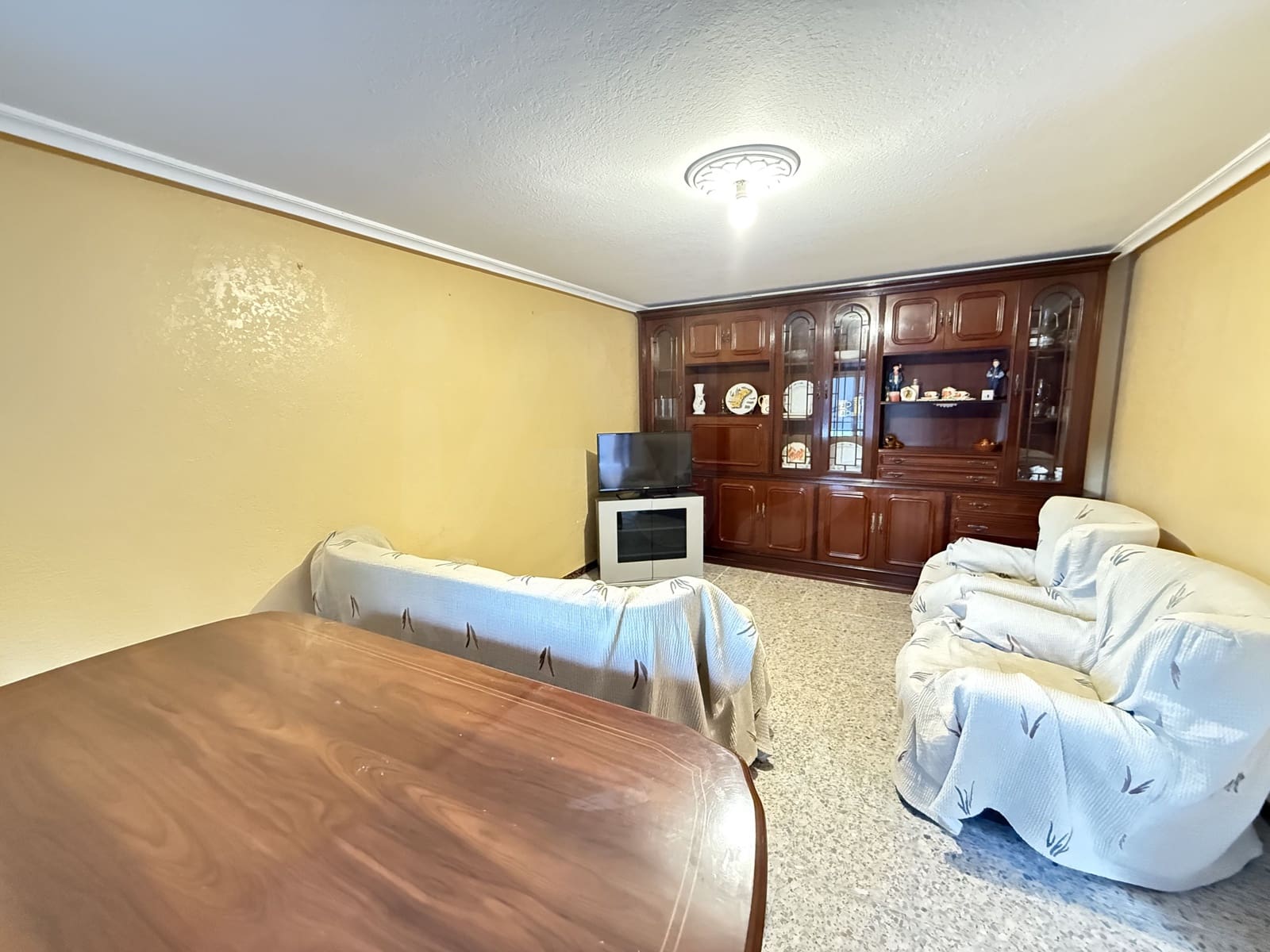 3 bedroom Townhouse for sale in Villamanan with garage - € 85,000 (Ref: 10016780)