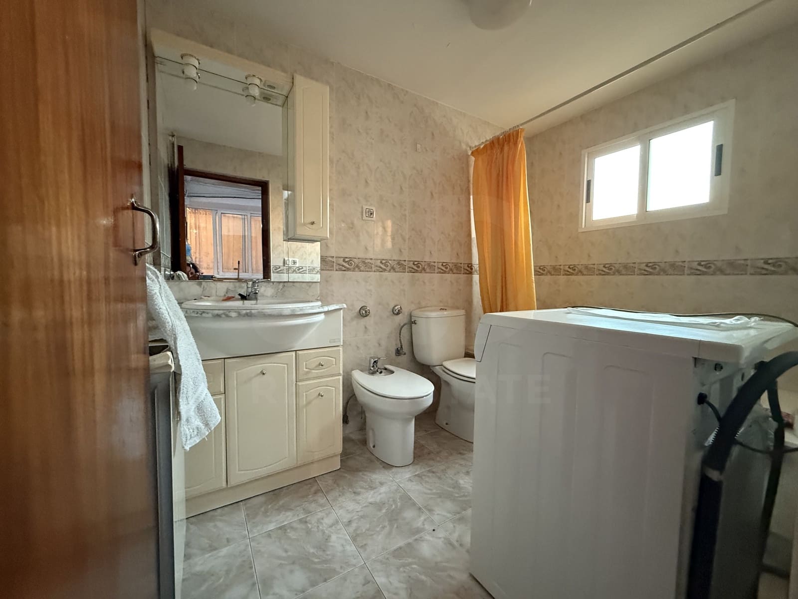 3 bedroom Townhouse for sale in Villamanan with garage - € 85,000 (Ref: 10016780)
