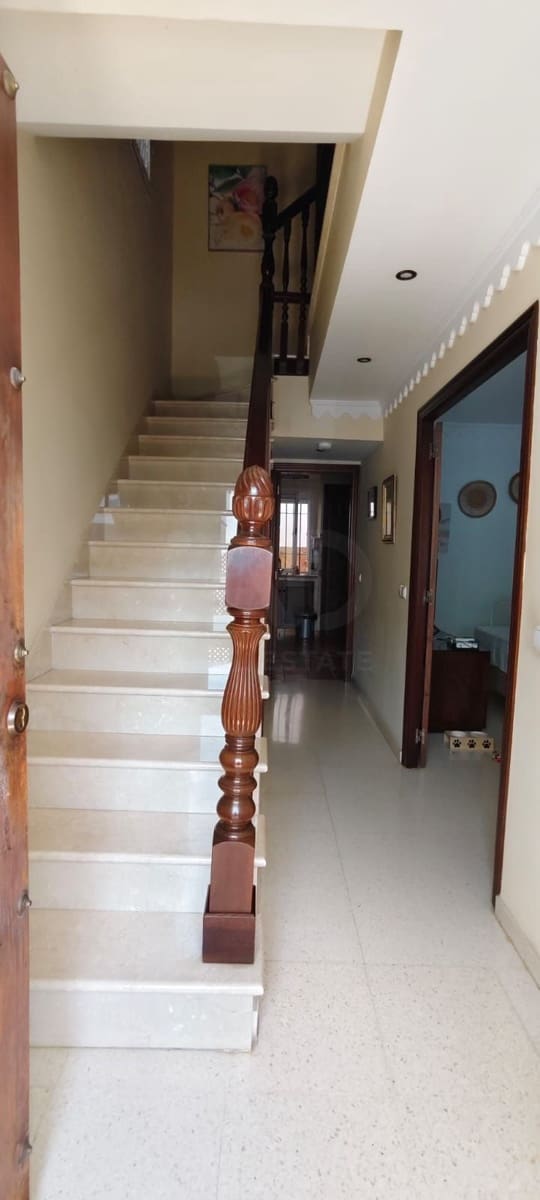 3 bedroom Terraced Villa for sale in Ecija - € 175,000 (Ref: 10016983)