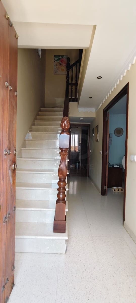 3 bedroom Terraced Villa for sale in Ecija - € 175,000 (Ref: 10016983)