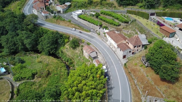 4 bedroom Townhouse for sale in Pontevedra city - € 185,000 (Ref: 10016984)