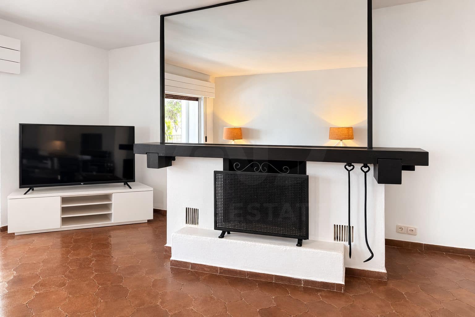 1 bedroom Apartment for sale in Marbella - € 695,000 (Ref: 10016989)