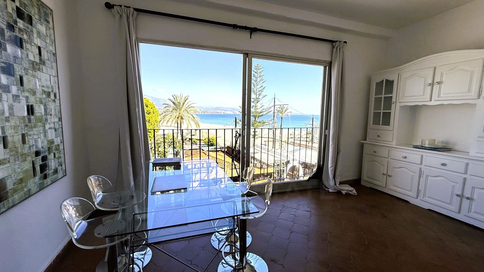 1 bedroom Apartment for sale in Marbella - € 695,000 (Ref: 10016989)